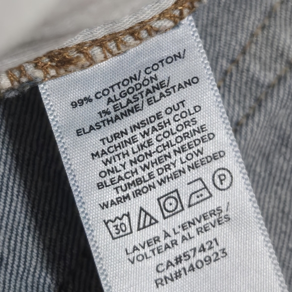 LOFT The Curvy Straight Crop Medium Wash Denim Jeans, Size 31" / 12 - Picture 7 of 8